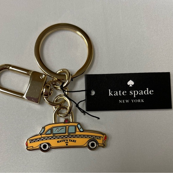 Kate Spade Taxi Keychain, New with tag - Picture 8 of 11